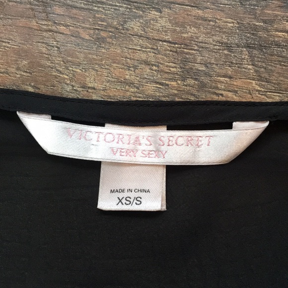 Victoria’s Secret Very Sexy Sheer Peasant Top - Picture 3 of 7